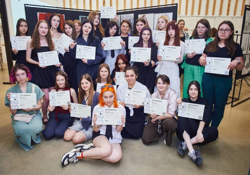 <strong>Выпускники подготовительных курсов защитили свои итоговые работы!</strong>